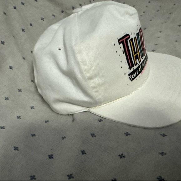 White 'Thirty' Printed Cap Adjustable Party Birthday - Picture 2 of 5